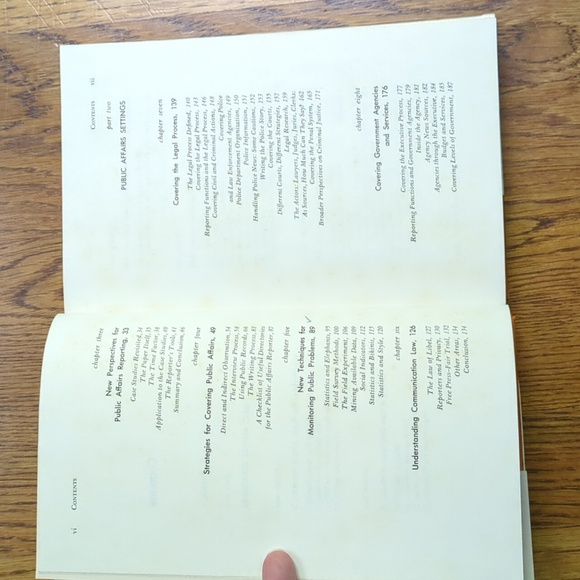 New Strategies For Public Affairs Reporting Hardcover Book Nonfiction Textbook - Picture 8 of 17